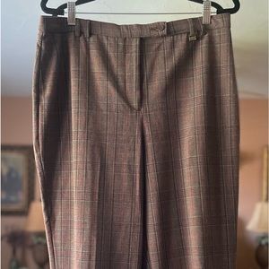 Excellent TanJay Classic Plaid Slacks in Shades of Browns, Reds Size 14